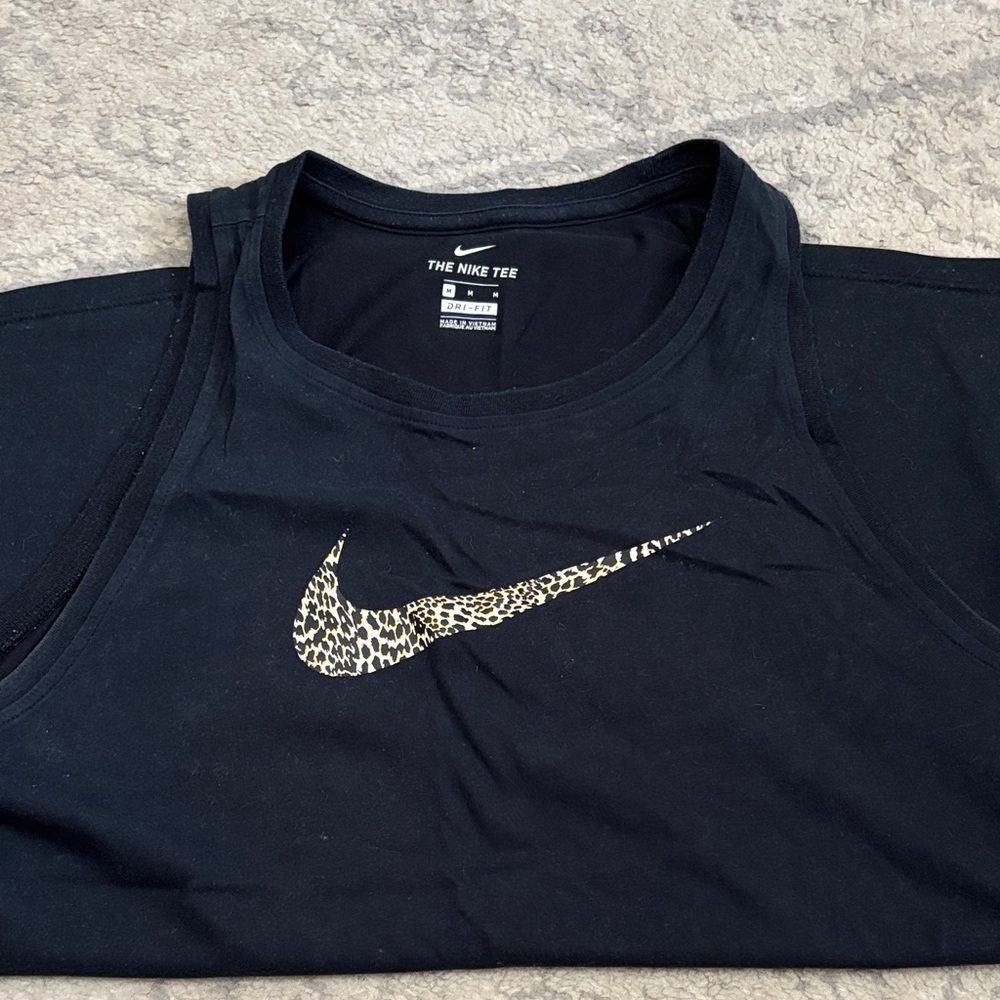 ✨Nike Tank Top